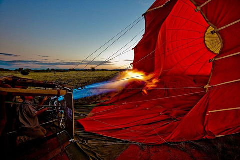 Early Morning Ballooning In Alice Springs - Attractions Sydney 0
