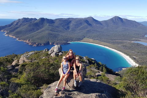 6-Day Tasmanian Explorer Adventure Tour From Hobart - Attractions Sydney 1